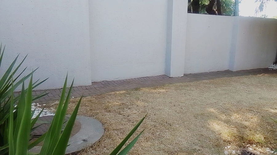 To Let 2 Bedroom Property for Rent in Morningside Ext 40 Gauteng