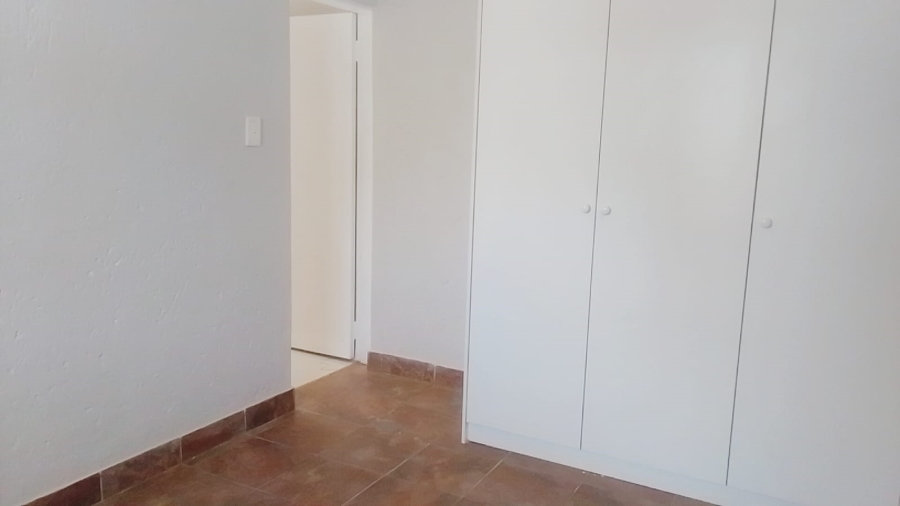 To Let 2 Bedroom Property for Rent in Morningside Ext 40 Gauteng