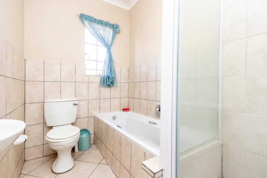 3 Bedroom Property for Sale in Soshanguve L Gauteng