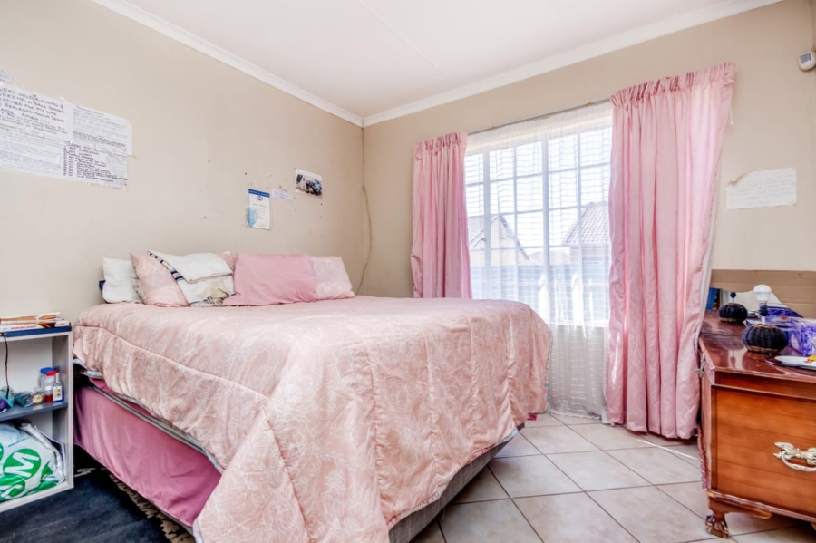 3 Bedroom Property for Sale in Soshanguve L Gauteng