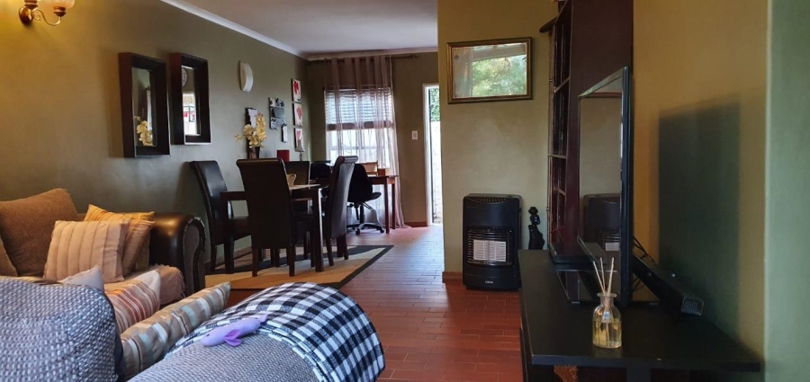 2 Bedroom Property for Sale in Sunnyside Gauteng