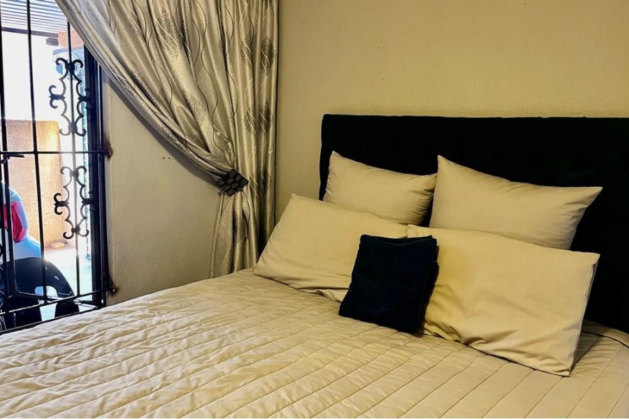 3 Bedroom Property for Sale in Soshanguve VV Gauteng