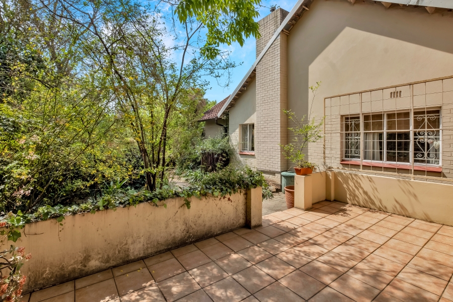 4 Bedroom Property for Sale in Emmarentia Gauteng