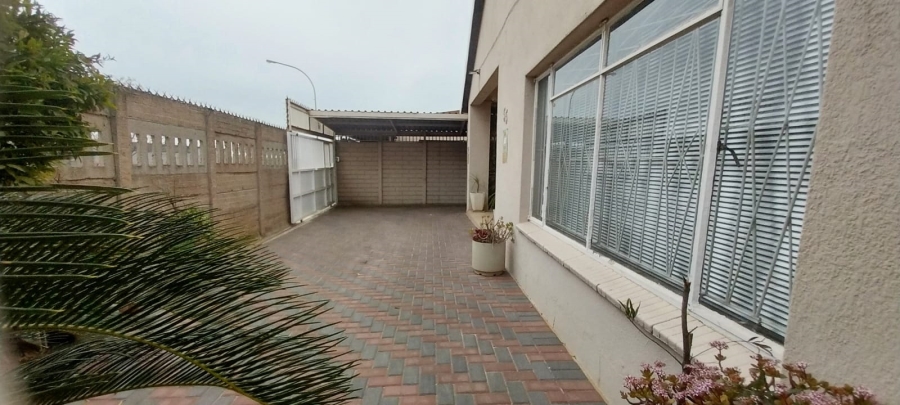 3 Bedroom Property for Sale in Actonville Gauteng