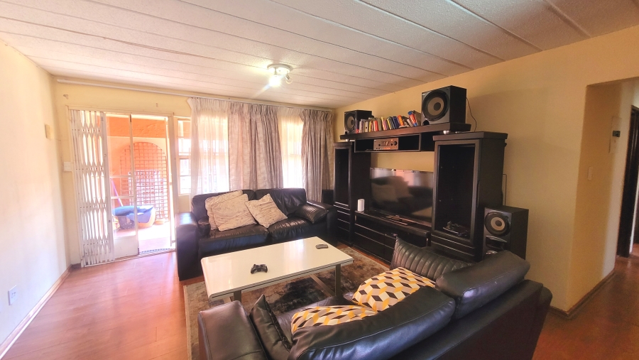 To Let 3 Bedroom Property for Rent in Meyersdal Gauteng