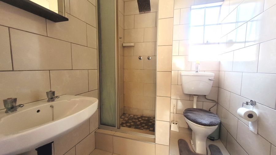 To Let 3 Bedroom Property for Rent in Meyersdal Gauteng