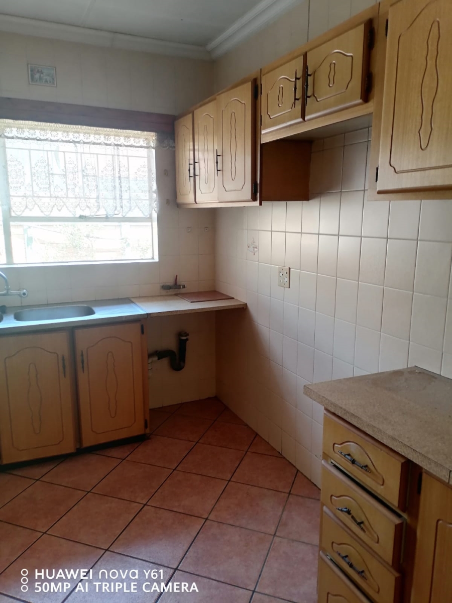 To Let 3 Bedroom Property for Rent in Three Rivers Gauteng