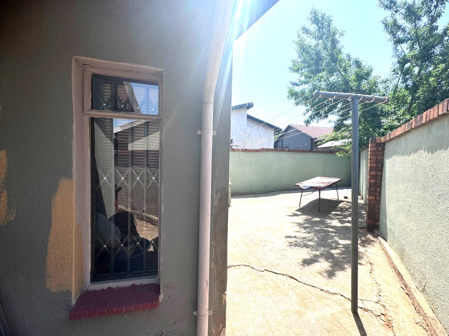 3 Bedroom Property for Sale in Protea North Gauteng