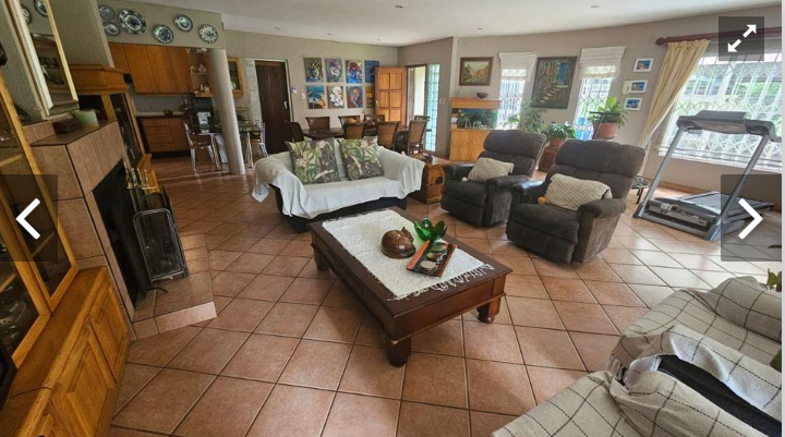 4 Bedroom Property for Sale in Mondeor Gauteng