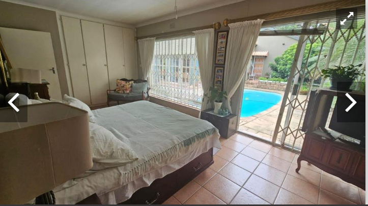 4 Bedroom Property for Sale in Mondeor Gauteng