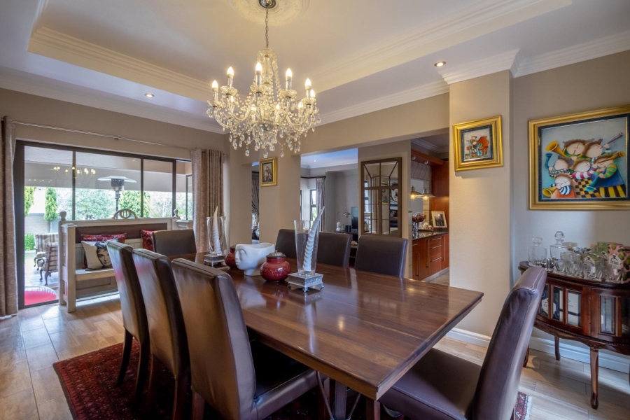 4 Bedroom Property for Sale in Featherbrooke Estate Gauteng