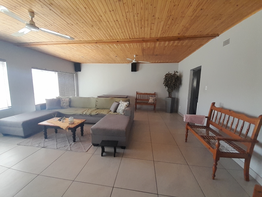 3 Bedroom Property for Sale in Bonanne Gauteng