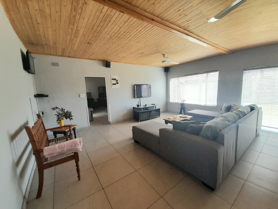 3 Bedroom Property for Sale in Bonanne Gauteng