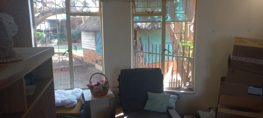 8 Bedroom Property for Sale in Pretoria North Gauteng