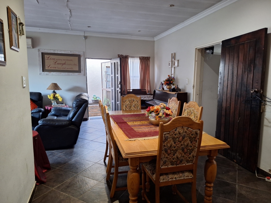 3 Bedroom Property for Sale in East Lynne Gauteng