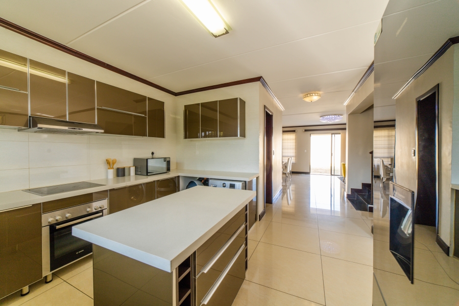 3 Bedroom Property for Sale in Carlswald Gauteng