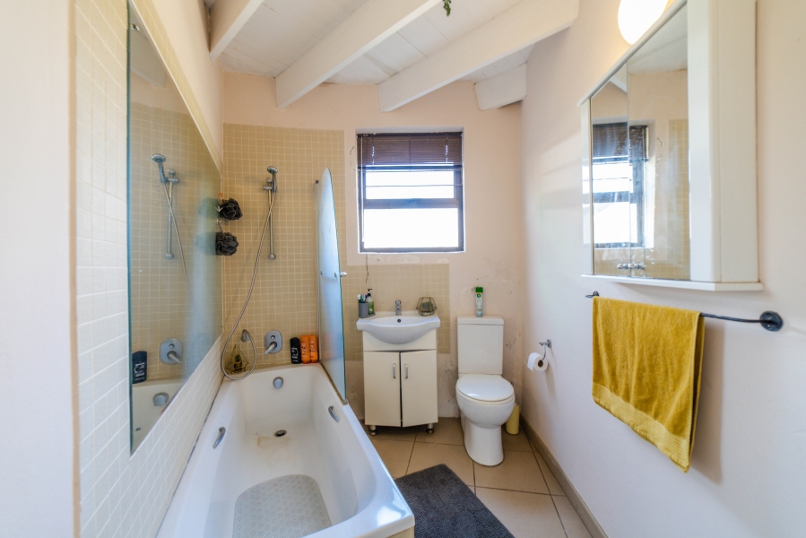 To Let 2 Bedroom Property for Rent in Chartwell Gauteng