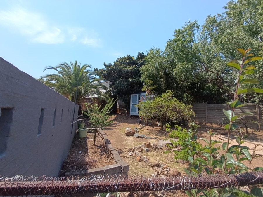 3 Bedroom Property for Sale in Brackendowns Gauteng