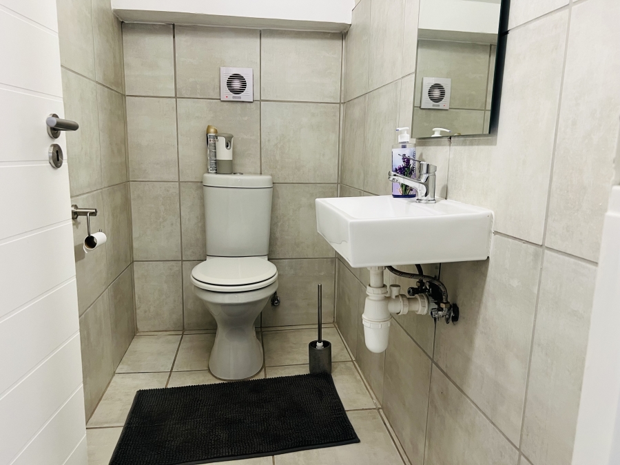 2 Bedroom Property for Sale in Montana Gauteng