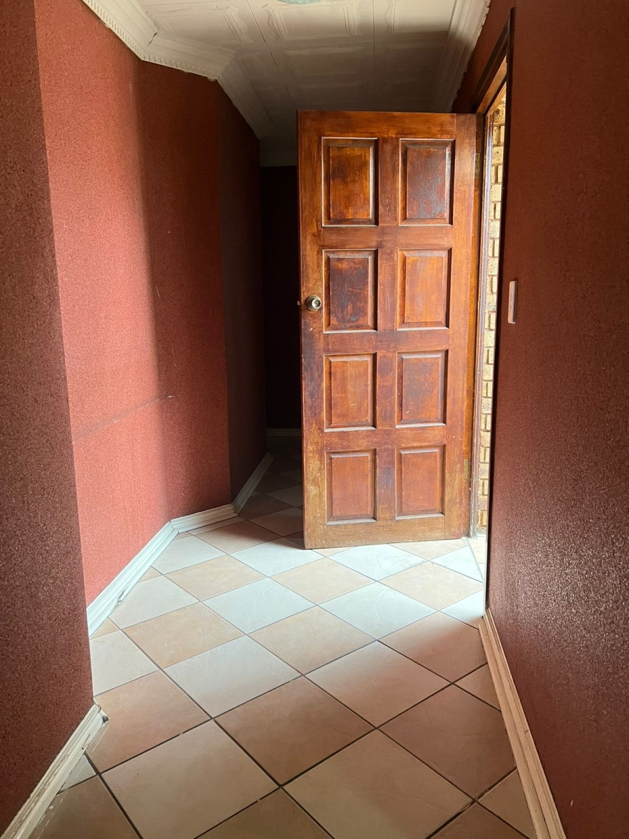 To Let 3 Bedroom Property for Rent in Country View Gauteng