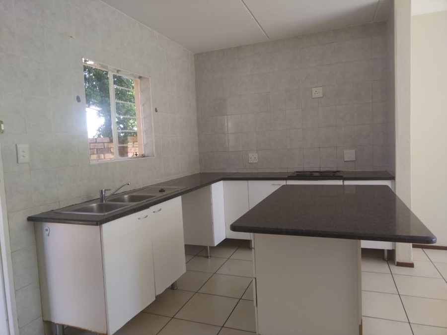 3 Bedroom Property for Sale in Kyalami Hills Gauteng