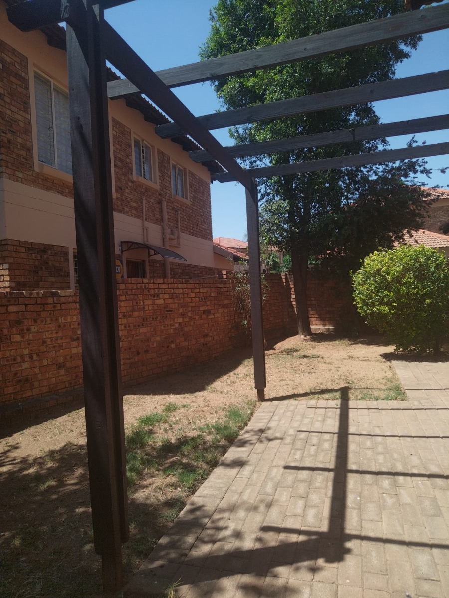 3 Bedroom Property for Sale in Kyalami Hills Gauteng