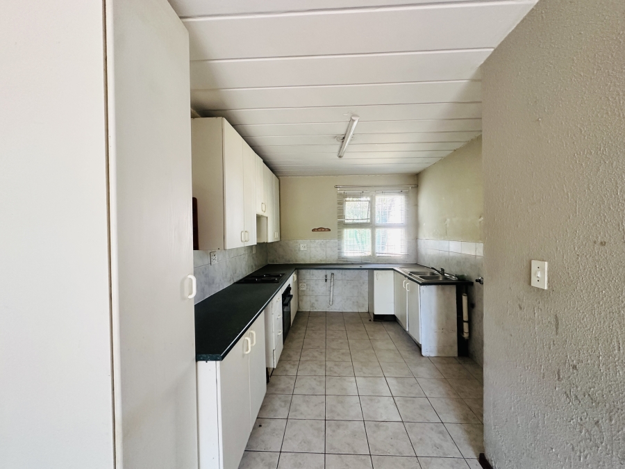 3 Bedroom Property for Sale in Kibler Park Gauteng