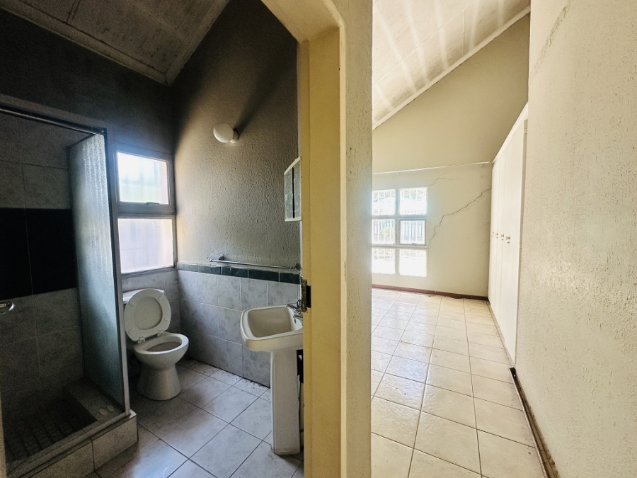 3 Bedroom Property for Sale in Kibler Park Gauteng