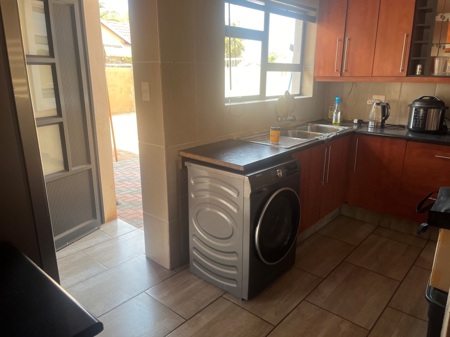 To Let 3 Bedroom Property for Rent in Mayberry Park Gauteng