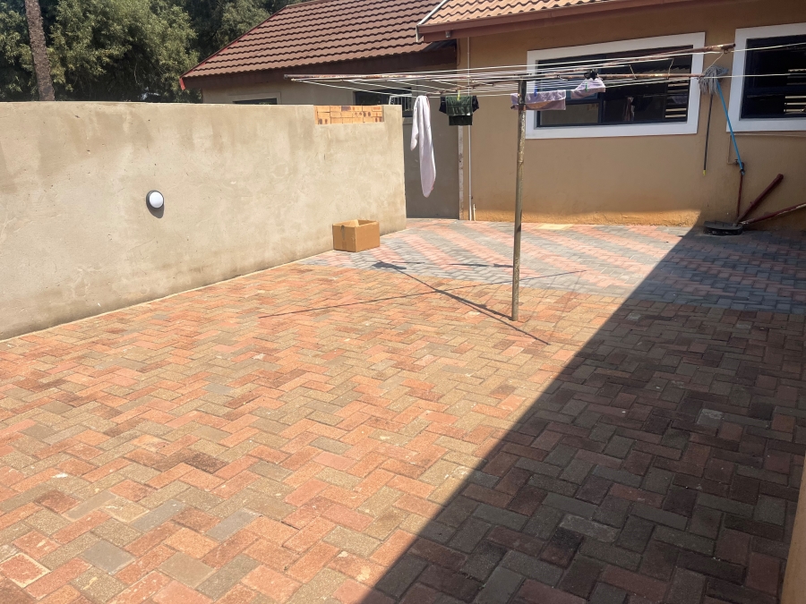 To Let 3 Bedroom Property for Rent in Mayberry Park Gauteng