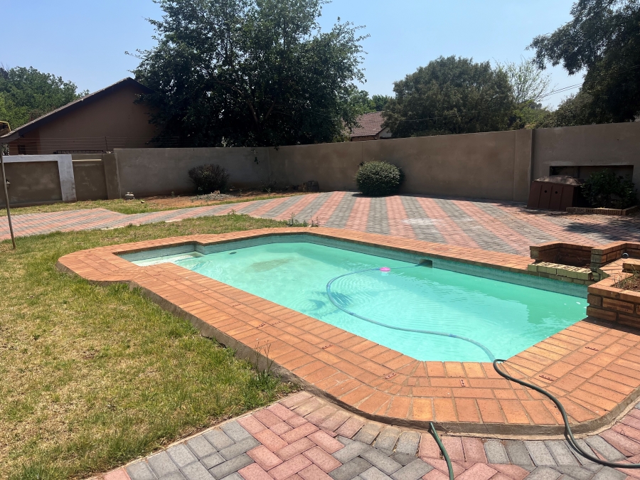 To Let 3 Bedroom Property for Rent in Mayberry Park Gauteng