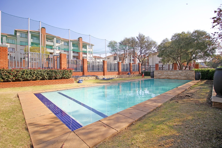 2 Bedroom Property for Sale in Greenstone Hill Gauteng