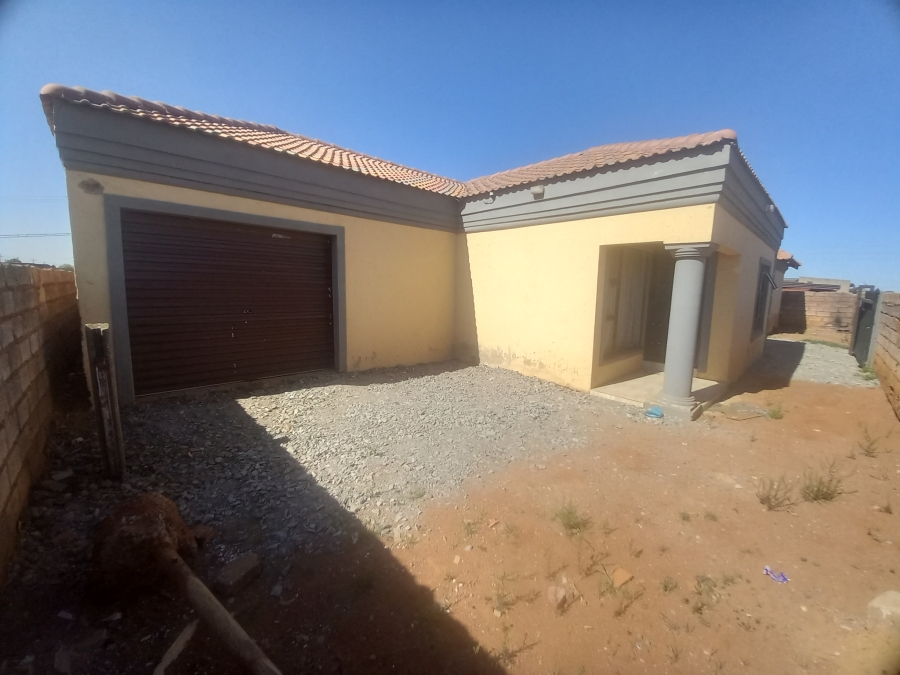 3 Bedroom Property for Sale in Tsakane Gauteng