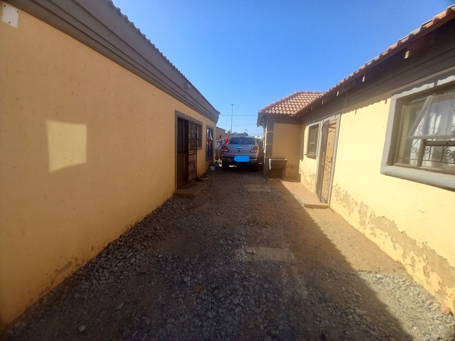 3 Bedroom Property for Sale in Tsakane Gauteng