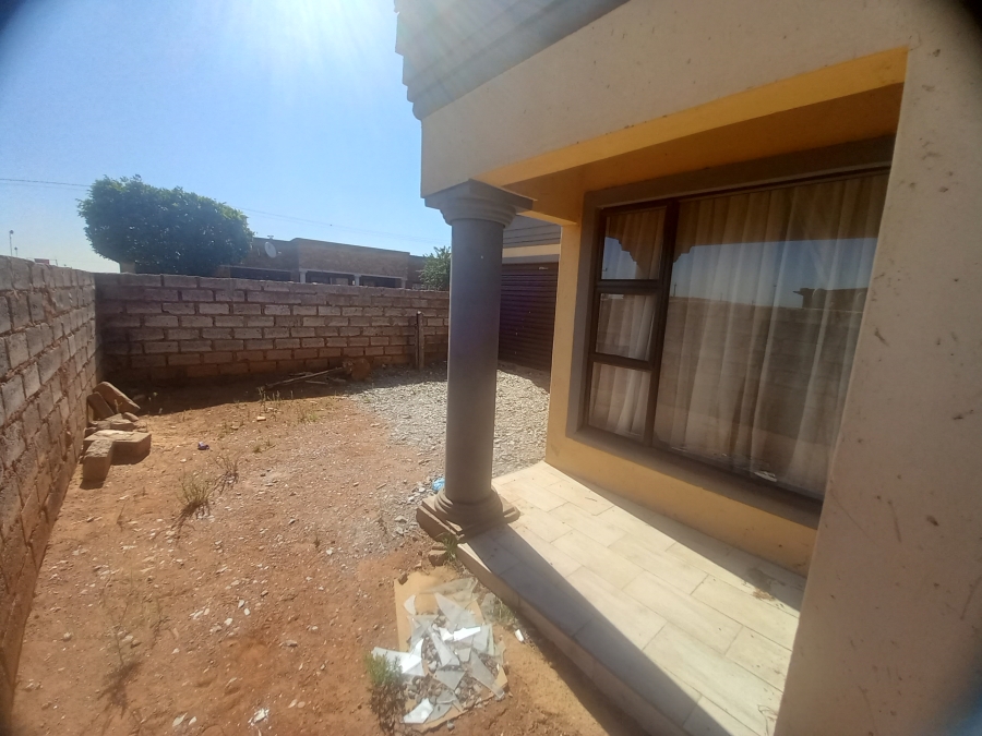 3 Bedroom Property for Sale in Tsakane Gauteng