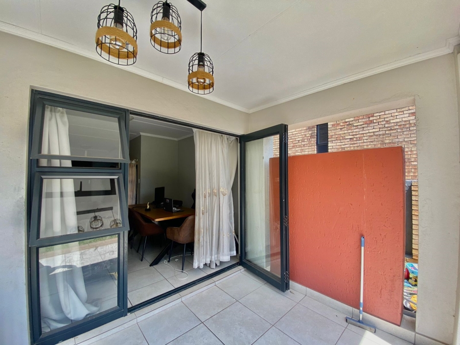 To Let 3 Bedroom Property for Rent in Amberfield Gauteng