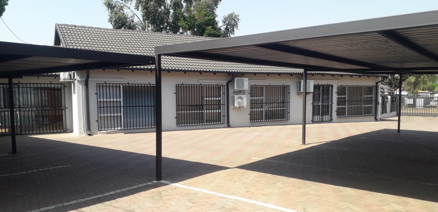 To Let commercial Property for Rent in Doringkloof Gauteng