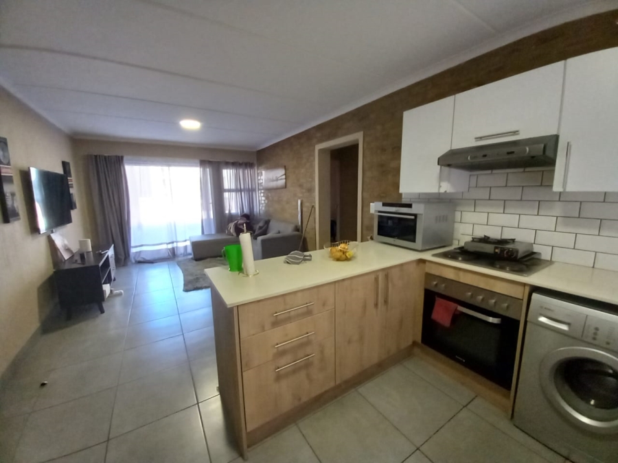 2 Bedroom Property for Sale in Pomona Gauteng