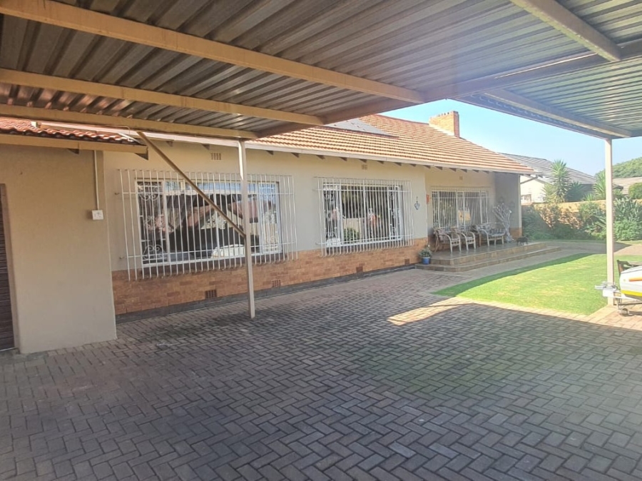 3 Bedroom Property for Sale in Brenthurst Gauteng