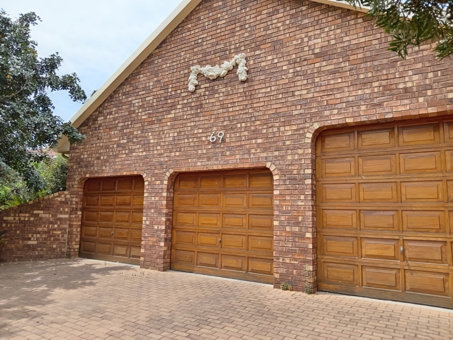 4 Bedroom Property for Sale in Ferryvale Gauteng