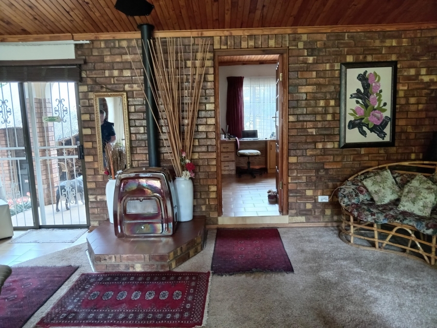 4 Bedroom Property for Sale in Ferryvale Gauteng