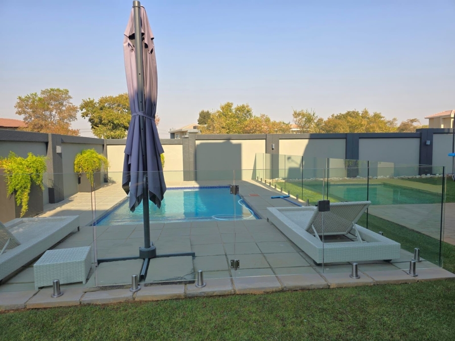 4 Bedroom Property for Sale in La Como Lifestyle Estate Gauteng