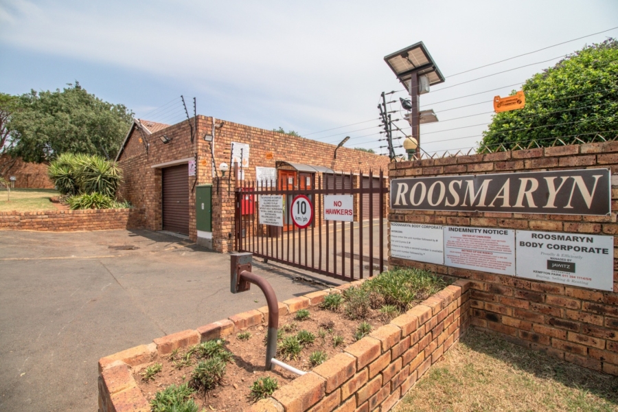 3 Bedroom Property for Sale in Birch Acres Gauteng