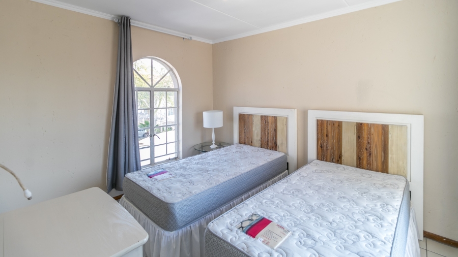 3 Bedroom Property for Sale in Erand Gardens Gauteng