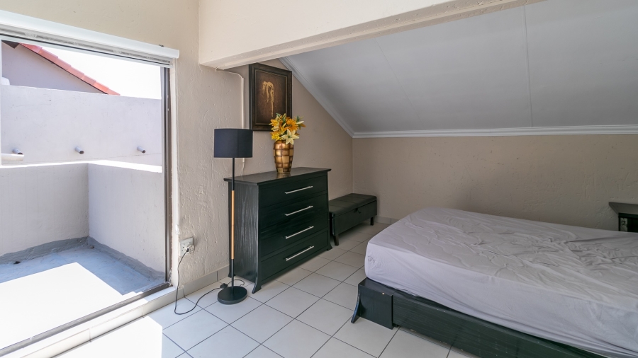 3 Bedroom Property for Sale in Erand Gardens Gauteng