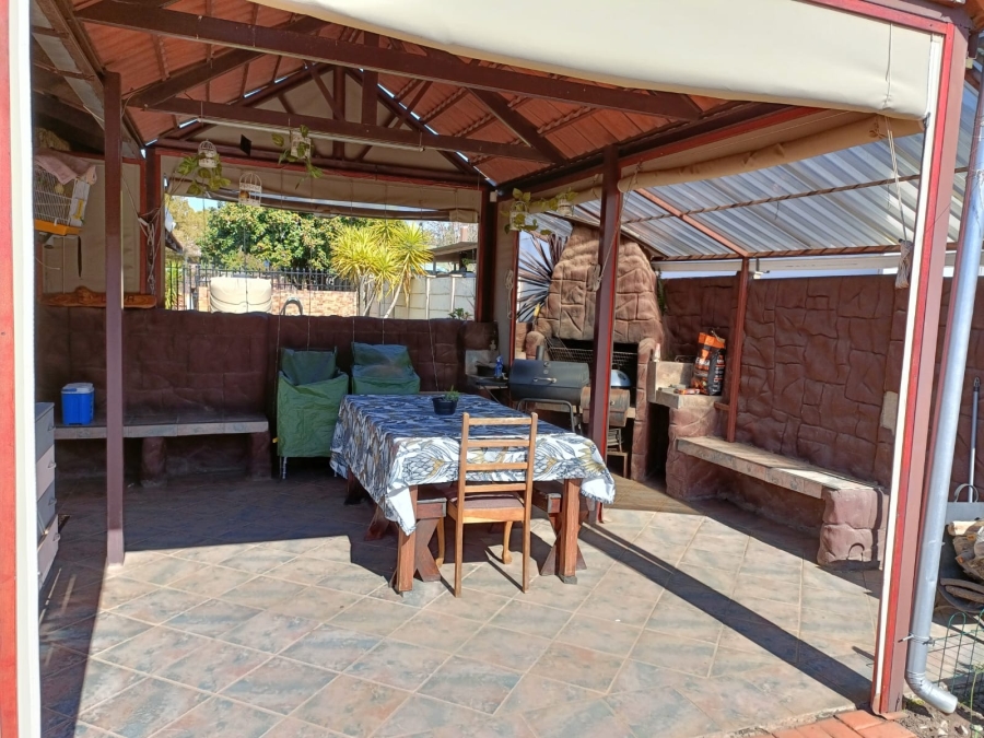 5 Bedroom Property for Sale in Rayton Gauteng