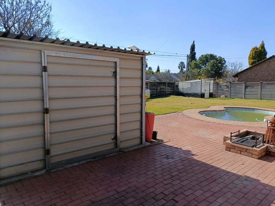 5 Bedroom Property for Sale in Rayton Gauteng