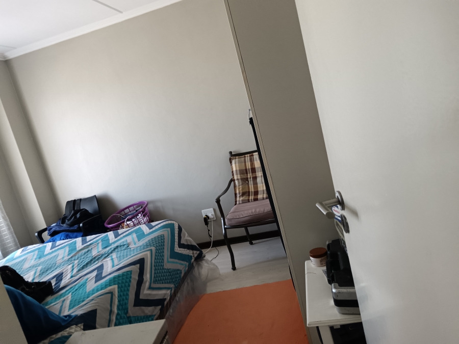 2 Bedroom Property for Sale in Kosmosdal Gauteng