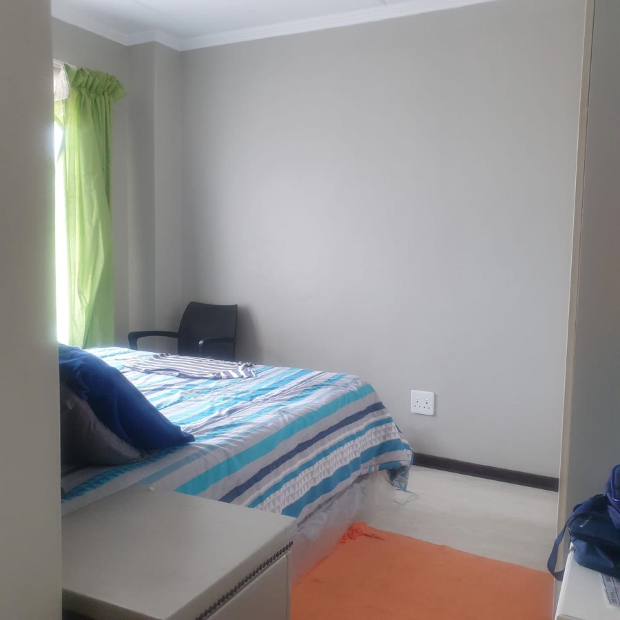 2 Bedroom Property for Sale in Kosmosdal Gauteng