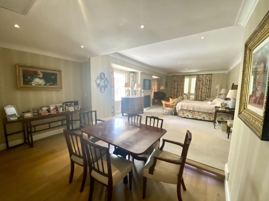 3 Bedroom Property for Sale in Sandhurst Gauteng